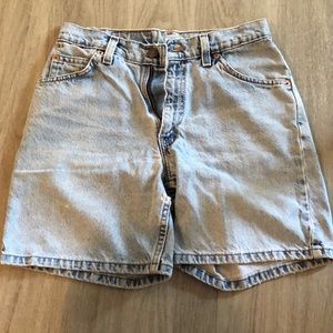 Vintage Levi’s 950 size 5